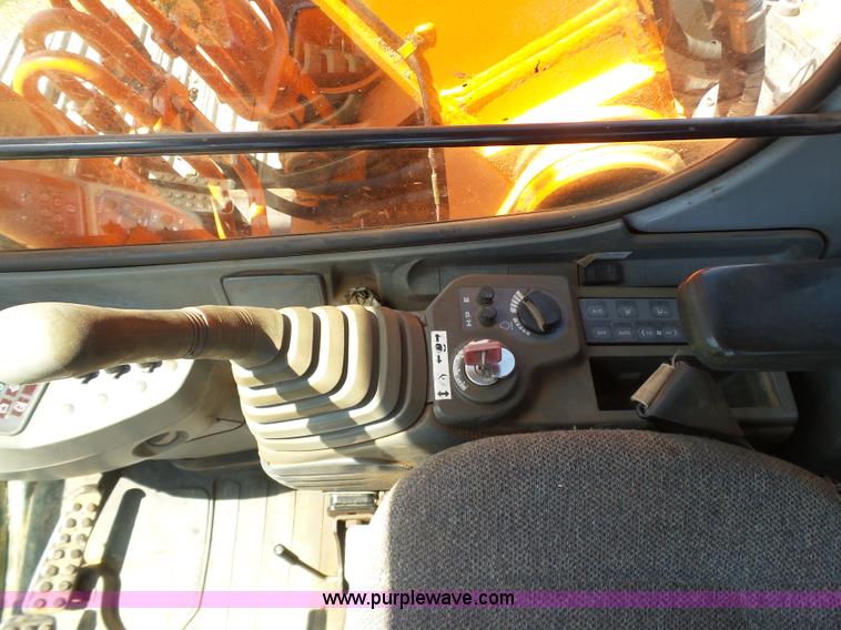 image for item J7524 1999 Hitachi EX160LC-5 excavator