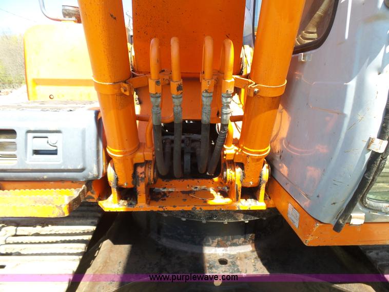 image for item J7524 1999 Hitachi EX160LC-5 excavator