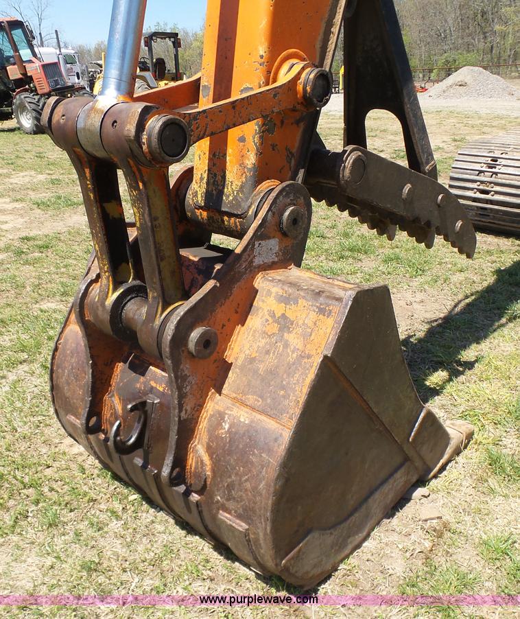 image for item J7524 1999 Hitachi EX160LC-5 excavator