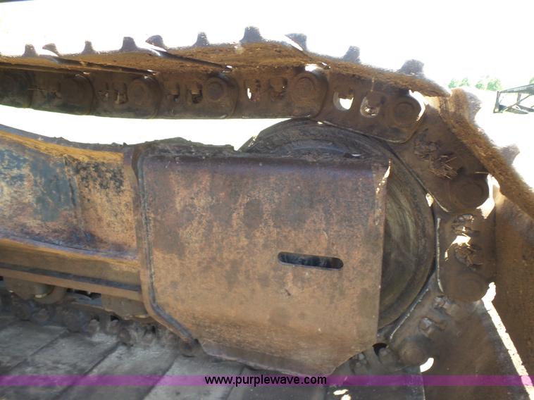 image for item J7524 1999 Hitachi EX160LC-5 excavator
