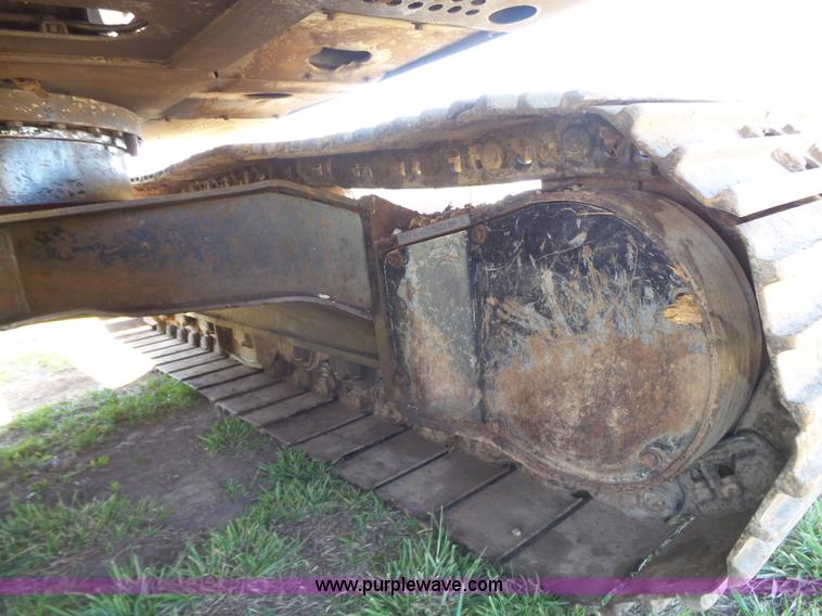 image for item J7524 1999 Hitachi EX160LC-5 excavator