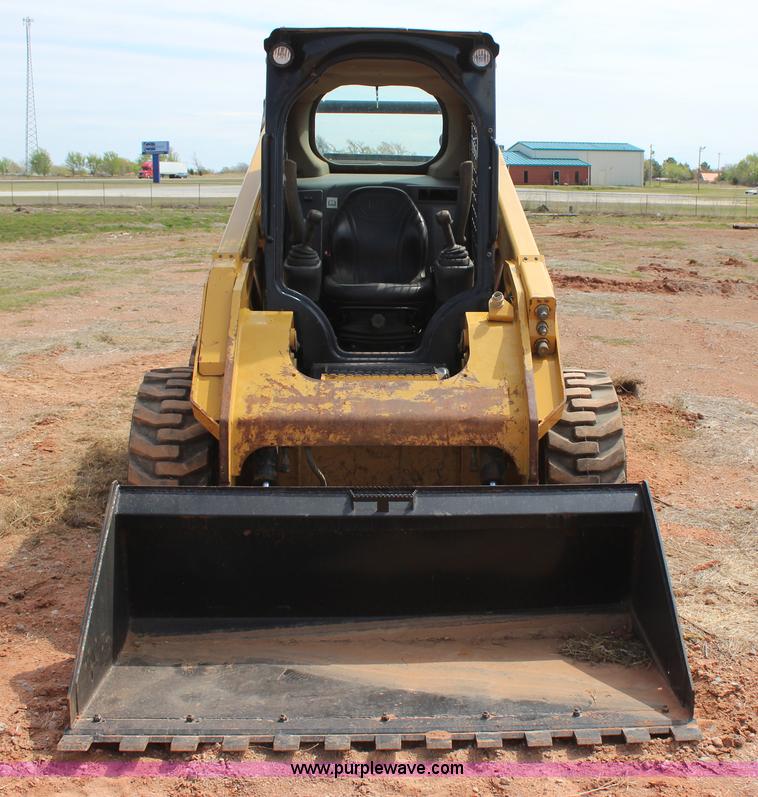 image for item J7543 2014 Caterpillar 262D skid steer