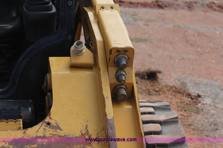 image for item J7543 2014 Caterpillar 262D skid steer