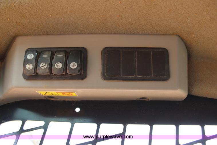 image for item J7543 2014 Caterpillar 262D skid steer