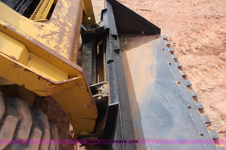 image for item J7543 2014 Caterpillar 262D skid steer