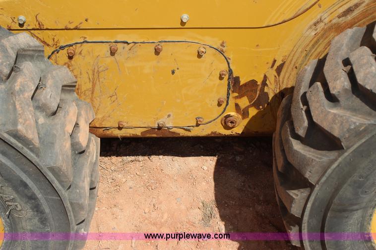 image for item J7543 2014 Caterpillar 262D skid steer