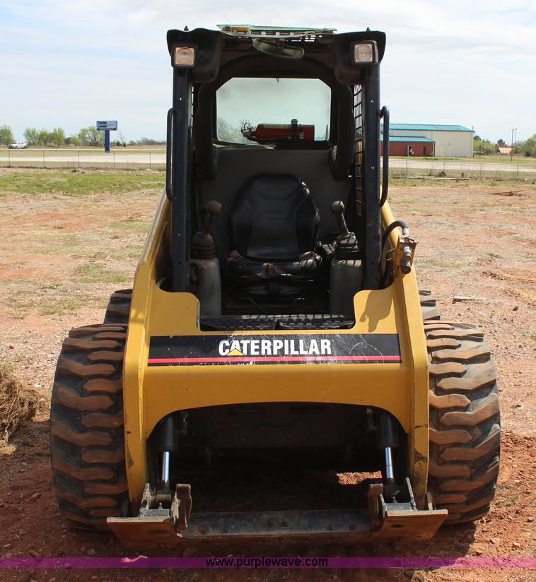 image for item J7544 2005 Caterpillar 226B skid steer