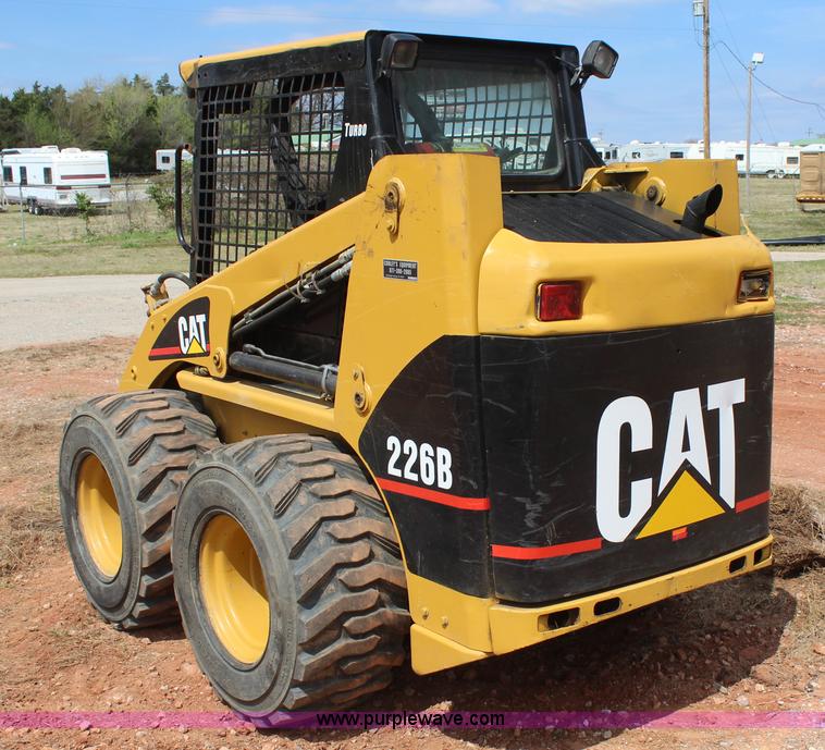 image for item J7544 2005 Caterpillar 226B skid steer