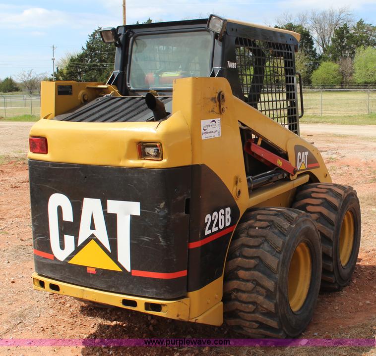 image for item J7544 2005 Caterpillar 226B skid steer