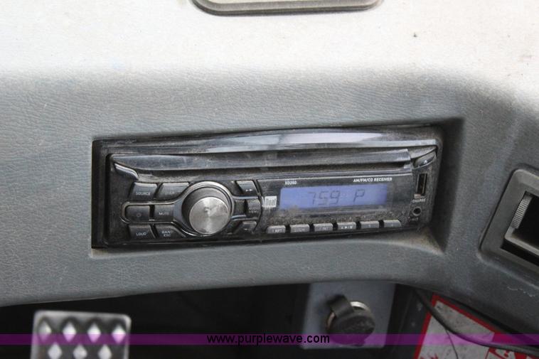 image for item J7572 2002 Komatsu WA500-3Lk wheel loader