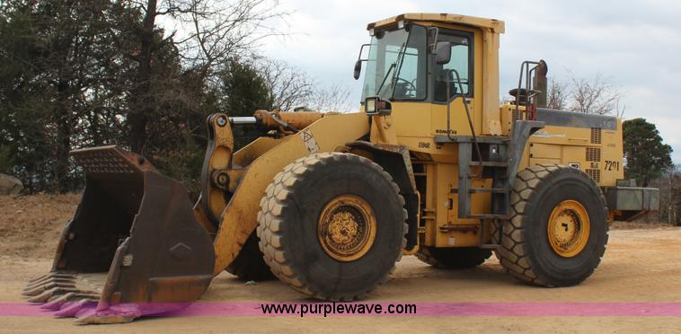 image for item J7573 2002 Komatsu WA500-3Lk wheel loader