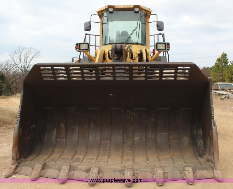 image for item J7573 2002 Komatsu WA500-3Lk wheel loader
