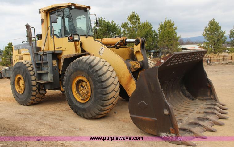 image for item J7573 2002 Komatsu WA500-3Lk wheel loader