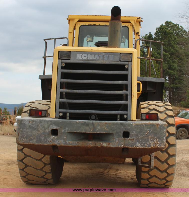 image for item J7573 2002 Komatsu WA500-3Lk wheel loader