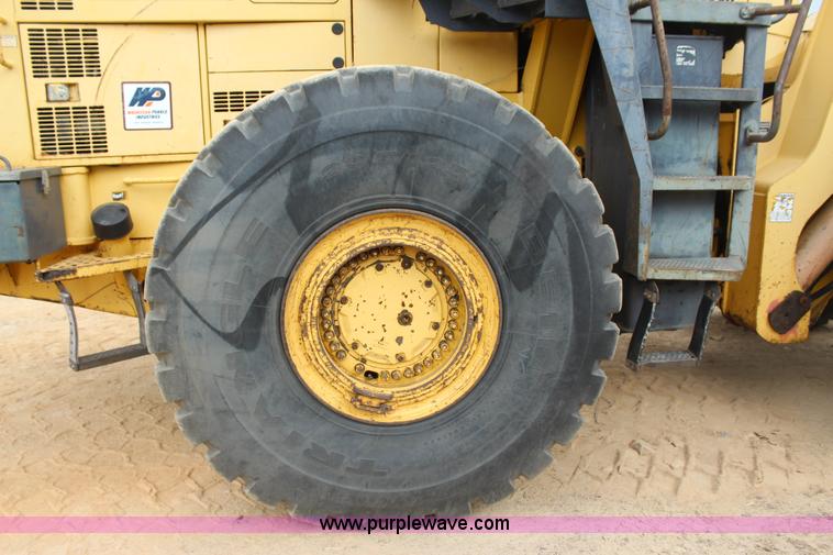 image for item J7573 2002 Komatsu WA500-3Lk wheel loader