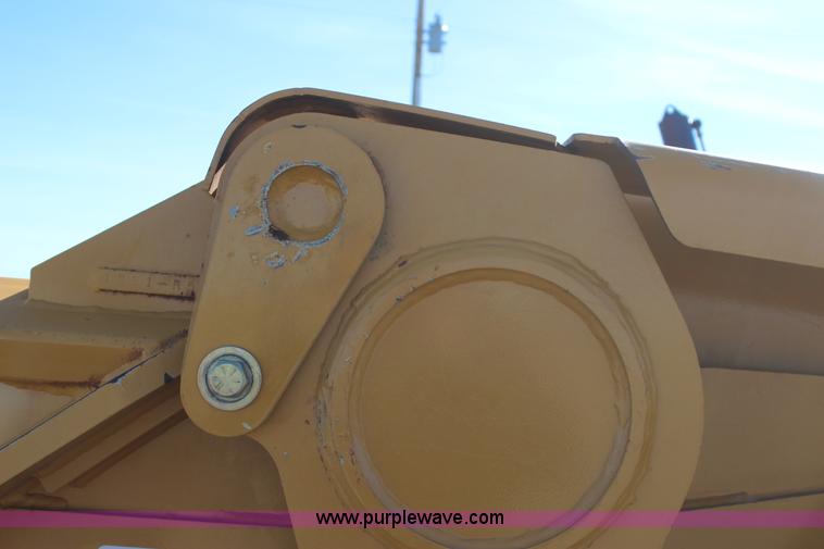 image for item J7702 2012 K-tec 1233 scraper