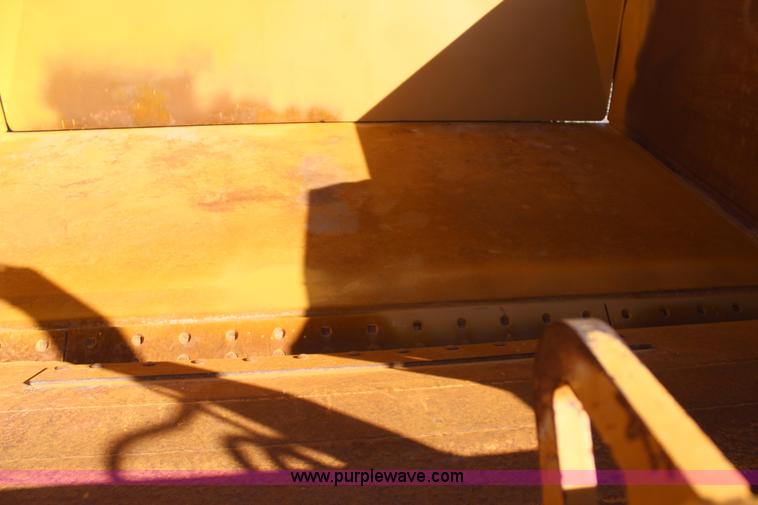 image for item J7702 2012 K-tec 1233 scraper