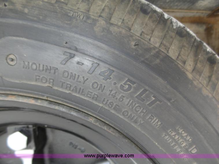 image for item J8962 Venture jobsite trailer