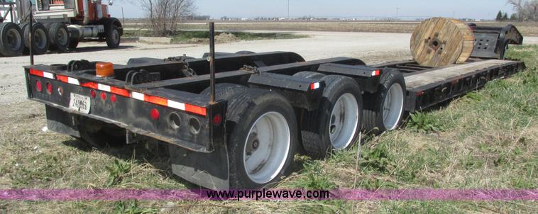 image for item J8972 2004 Mertz equipment trailer