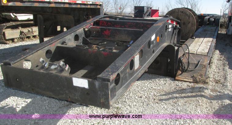 image for item J8972 2004 Mertz equipment trailer