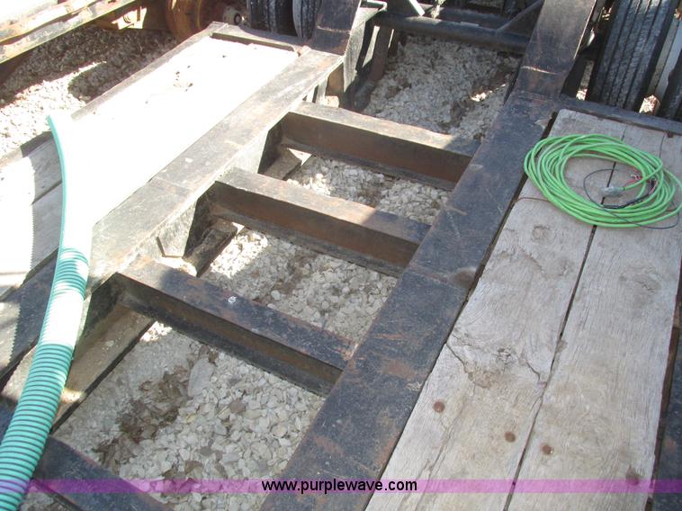 image for item J8972 2004 Mertz equipment trailer