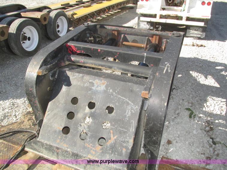 image for item J8972 2004 Mertz equipment trailer