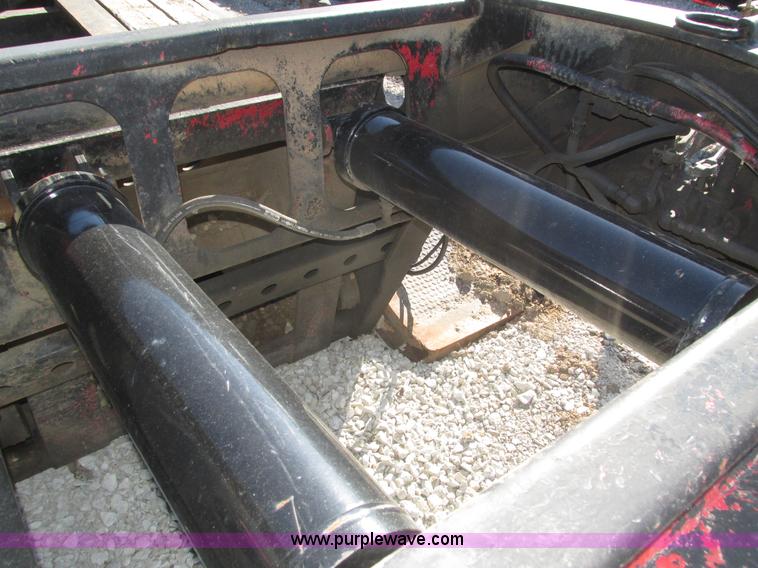 image for item J8972 2004 Mertz equipment trailer
