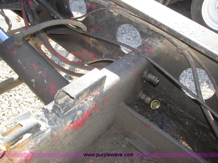 image for item J8972 2004 Mertz equipment trailer