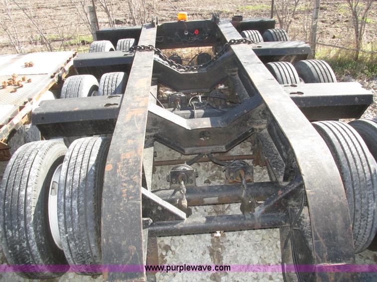 image for item J8972 2004 Mertz equipment trailer