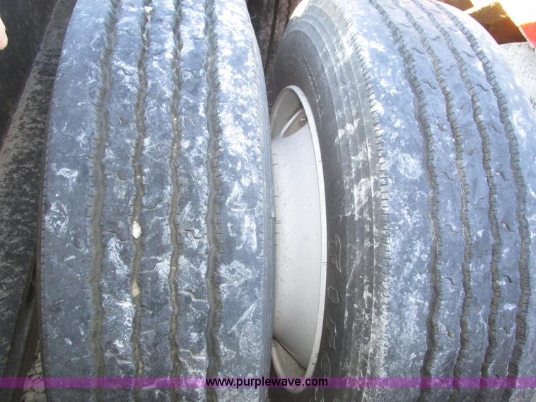 image for item J8972 2004 Mertz equipment trailer