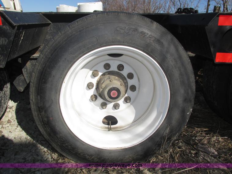 image for item J8972 2004 Mertz equipment trailer