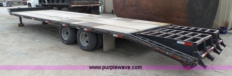 image for item J8981 2010 Elite equipment trailer