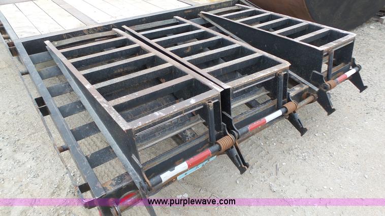 image for item J8981 2010 Elite equipment trailer