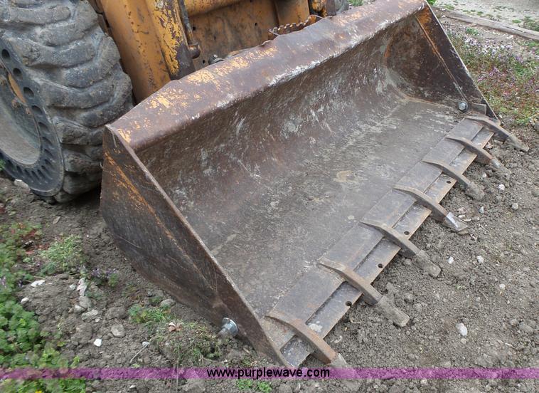 image for item J8983 1996 Case 1840 skid steer