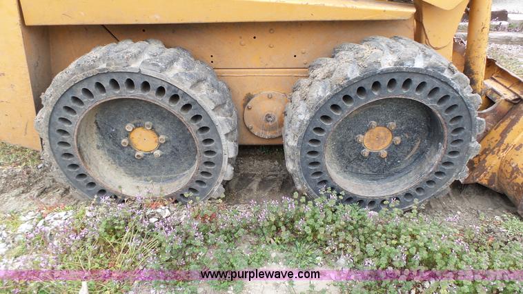 image for item J8983 1996 Case 1840 skid steer