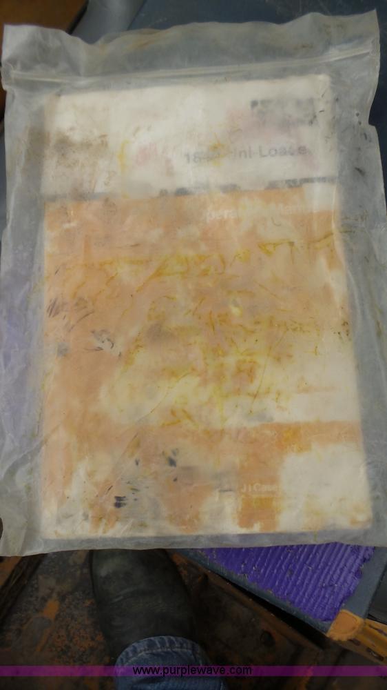 image for item J8983 1996 Case 1840 skid steer