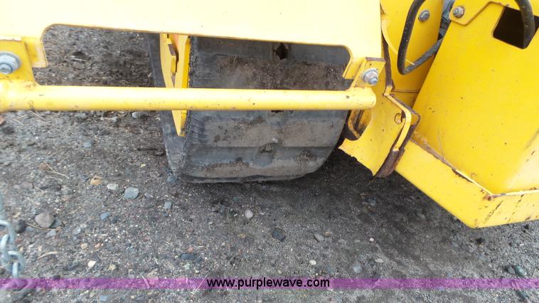 image for item K4628 2013 Salsco Trackpaver TP411 asphalt paver