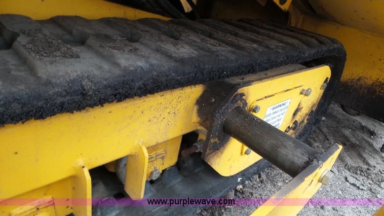 image for item K4628 2013 Salsco Trackpaver TP411 asphalt paver