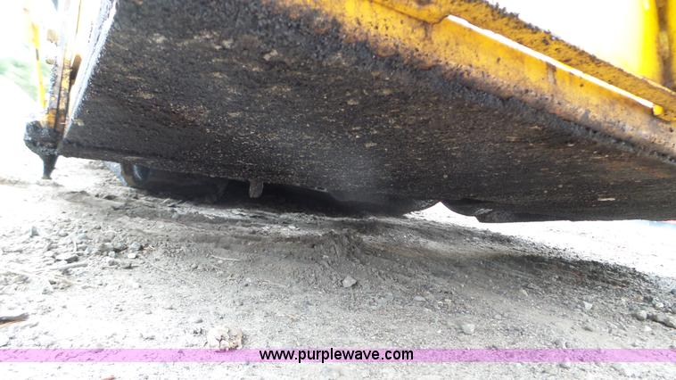 image for item K4628 2013 Salsco Trackpaver TP411 asphalt paver