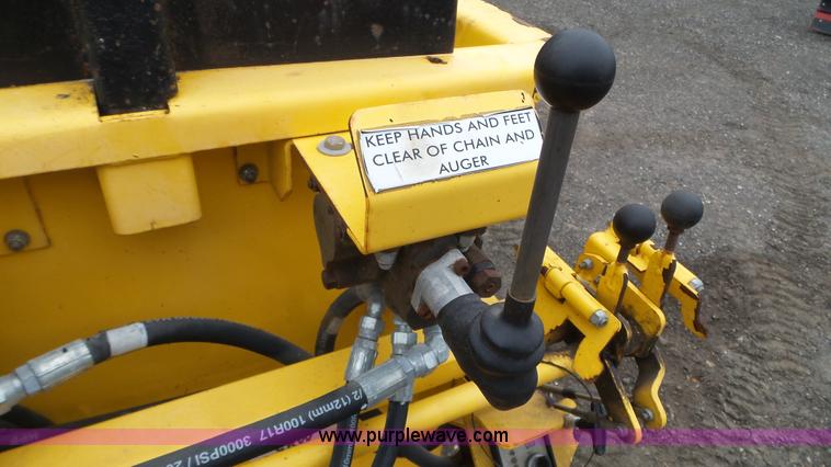 image for item K4628 2013 Salsco Trackpaver TP411 asphalt paver