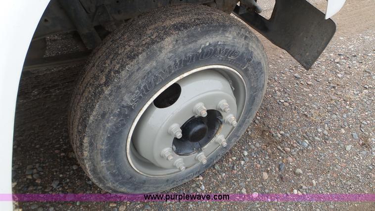 image for item K4632 1998 Ford F800 flatbed truck