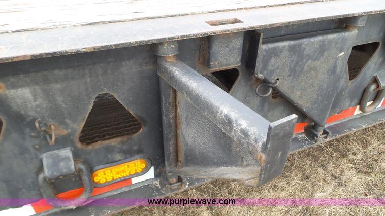 image for item K4633 2001 Trail King TK70HT drop deck hydra tail trailer