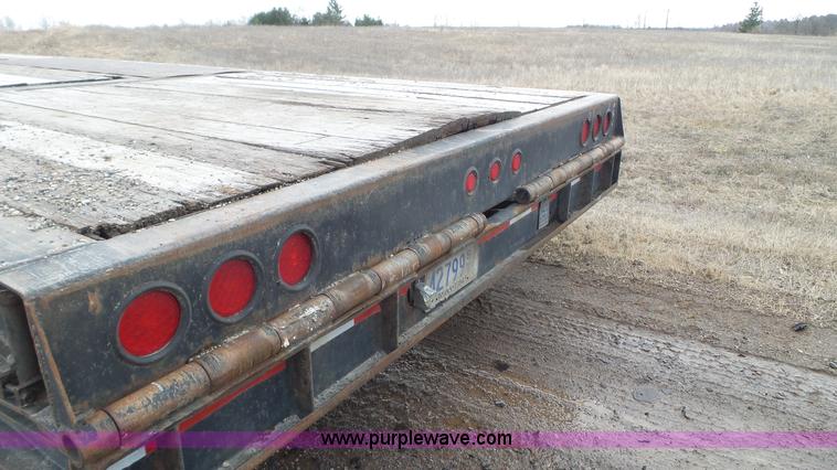image for item K4633 2001 Trail King TK70HT drop deck hydra tail trailer