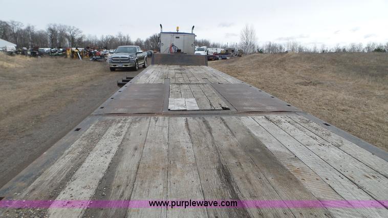 image for item K4633 2001 Trail King TK70HT drop deck hydra tail trailer