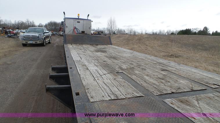 image for item K4633 2001 Trail King TK70HT drop deck hydra tail trailer