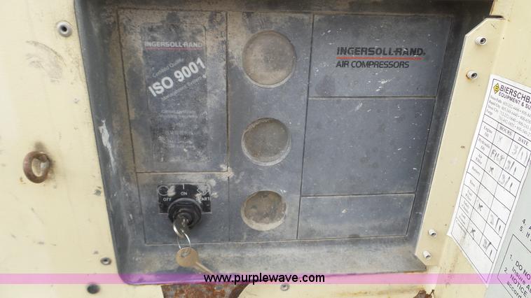 image for item K4634 1999 Ingersoll Rand P250 WJD air compressor