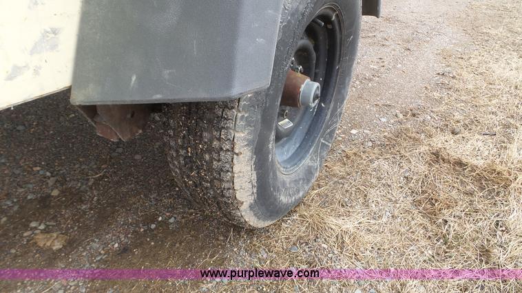 image for item K4634 1999 Ingersoll Rand P250 WJD air compressor