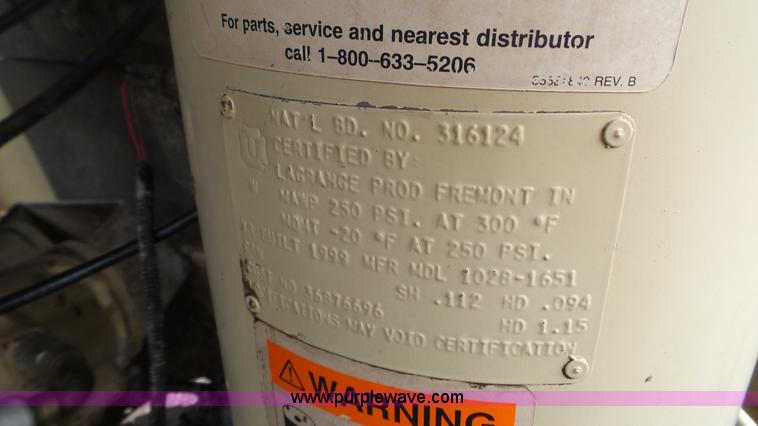 image for item K4634 1999 Ingersoll Rand P250 WJD air compressor