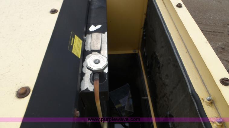 image for item K4636 2002 Atlas Copco XAS96U air compressor