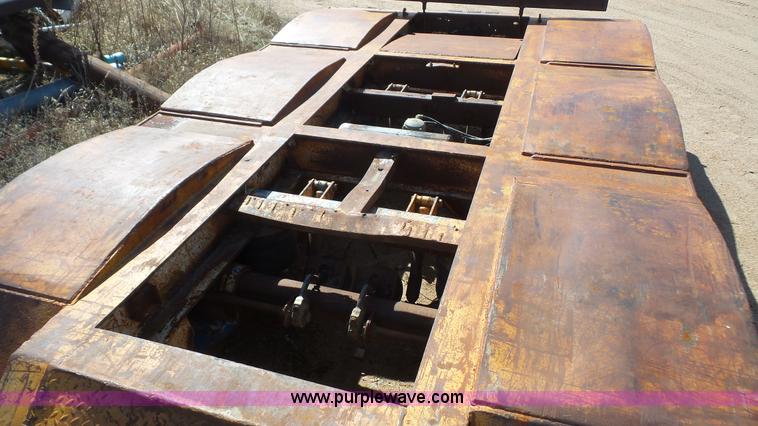 image for item K5029 1987 Load King PHD70/90-3 equipment trailer